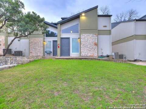 100 LORENZ RD, San Antonio, TX 78209