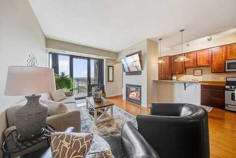 Grant, MINNEAPOLIS, MN 55404