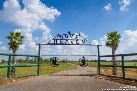 20250 Interstate 35 S, Lytle, TX 78052