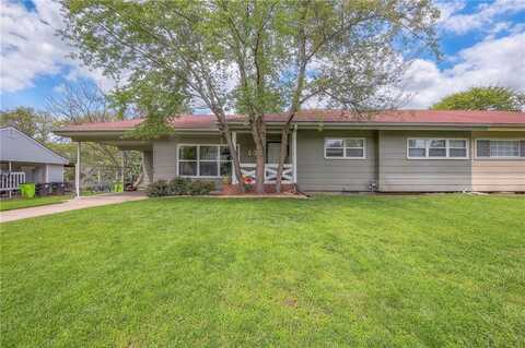 507 INDIAN Trail, Belton, MO 64012