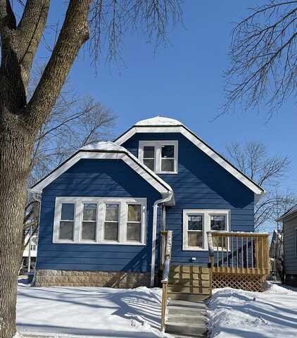 38Th, MILWAUKEE, WI 53209