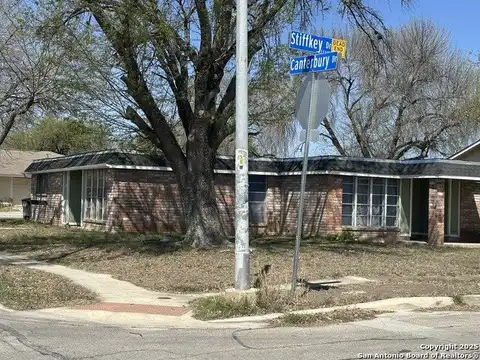 5738 Harefield, San Antonio, TX 78228