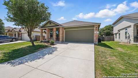 765 Great Oaks, New Braunfels, TX 78130