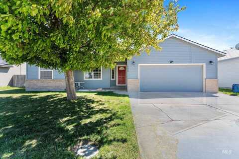 1505 Peregrine Dr, Mountain Home, ID 83647