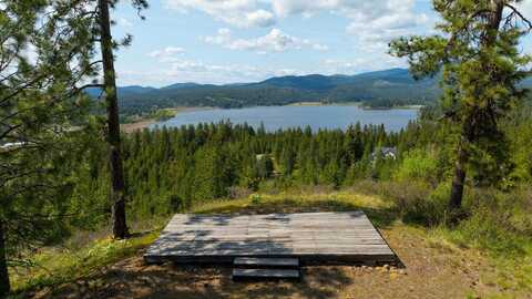 Nka Julia Dr, Hauser, ID 83835