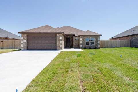 723 Prairie Avenue, Dumas, TX 79029
