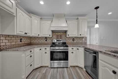 3213 SW 10TH Avenue, Amarillo, TX 79106