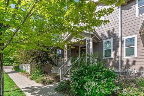 1675 Saratoga Dr, Lafayette, CO 80026