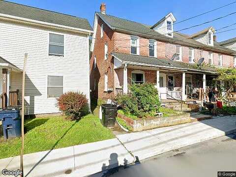 1St, STROUDSBURG, PA 18360