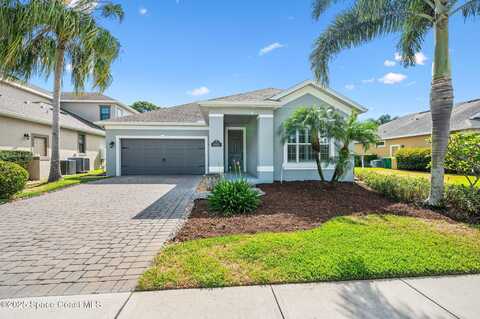 8601 Strom Park Drive, Melbourne, FL 32940