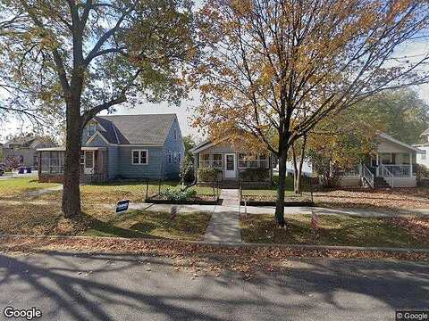 8Th, SAINT CLOUD, MN 56303
