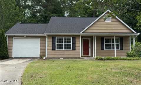 628 S Hampton Drive, Jacksonville, NC 28546