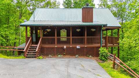 3186 Emerald Springs Loop, Sevierville, TN 37862