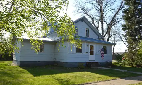 2002 8th Avenue, Bowdle, SD 57428