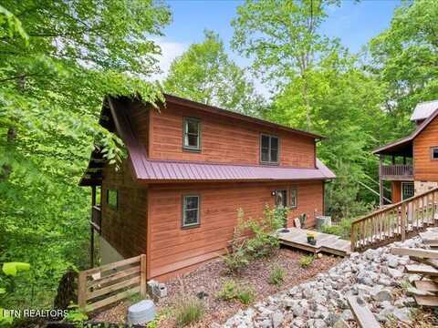 206 Poplar Creek Court, Caryville, TN 37714