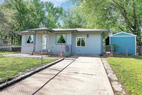 515 E Franklin, Mulvane, KS 67110
