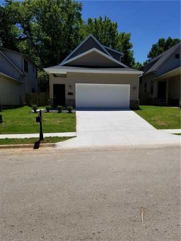 2375 Houston ST, Fayetteville, AR 72703