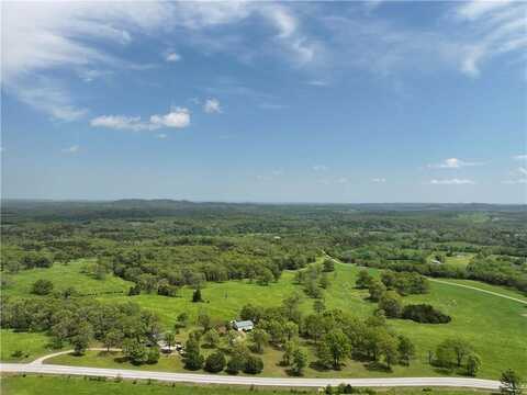6631 Highway 143, Berryville, AR 72616