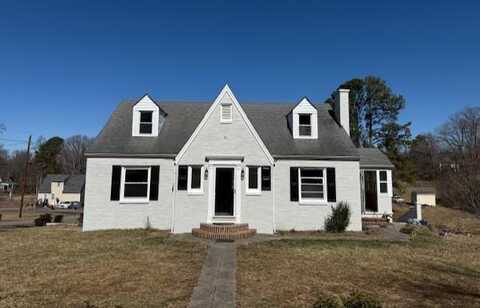 110 Nelson Street, Crewe, VA 23083
