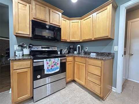 4054 Olive Tree DR, Fayetteville, AR 72704