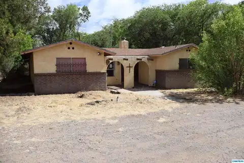 302 Mill Street, Santa Clara, NM 88026