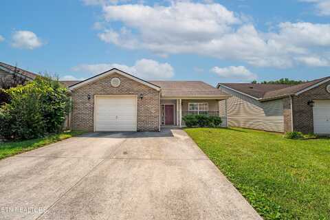 10008 Greylock Way, Knoxville, TN 37931