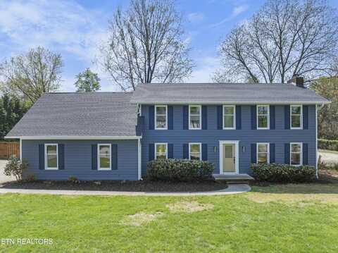 729 Woodchase Drive, Knoxville, TN 37934