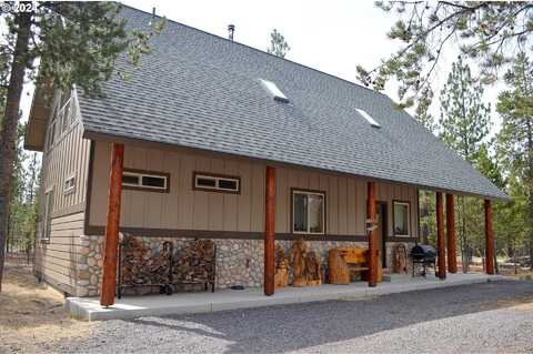 Muttonchop, CRESCENT LAKE, OR 97733