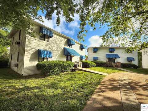 400/402/404 W Jackson, Warsaw, MO 65355