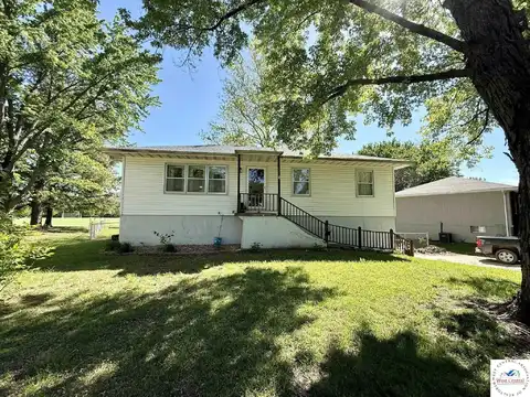 604 W Clover, Clinton, MO 64735