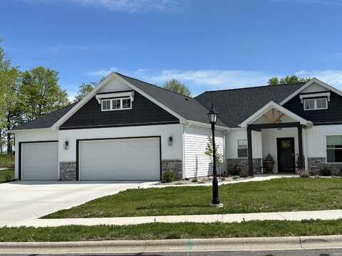 2272 Highlander Drive, Warsaw, IN 46580