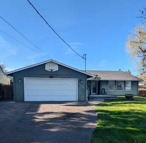2218 Autumn Avenue, Klamath Falls, OR 97601