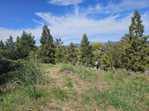 Lot 13 & 14 California, Klamath Falls, OR 97601