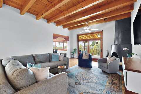 2687 Via Caballero Del Norte, Santa Fe, NM 87505