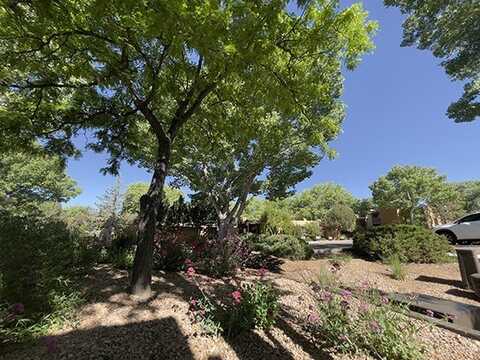941 Calle Mejia, Santa Fe, NM 87501