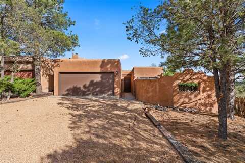 280 Loma Entrada, Santa Fe, NM 87501