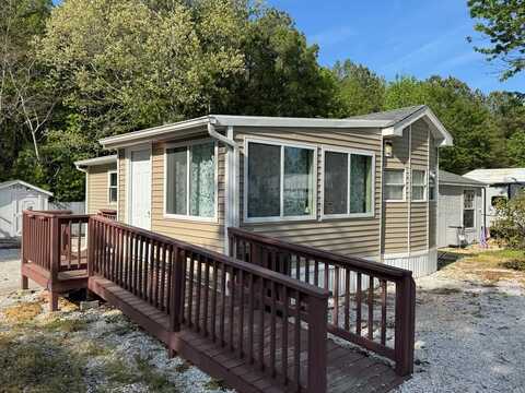 6048* CEDAR DR, HORNTOWN, VA 23395