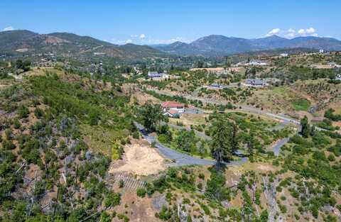 15691 Old Stage Coach Road, Redding, CA 96001