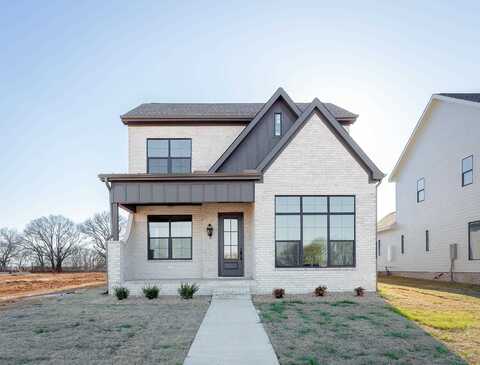 310 Fame Ave, Tuscumbia, AL 35674