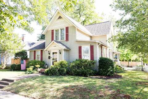 600 E 4th St, Tuscumbia, AL 35674