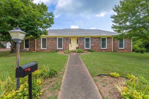 1325 Duntreath Cir, Florence, AL 35630