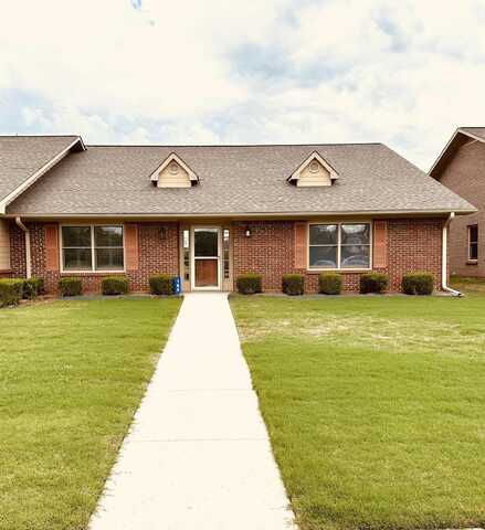 104 Sarah Beth St, Hanceville, AL 35077