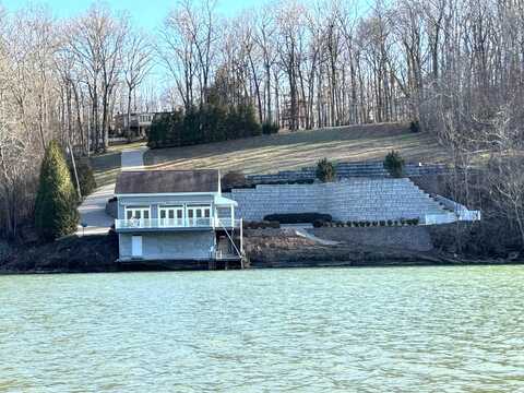 235 Longshore Dr, Florence, AL 35634