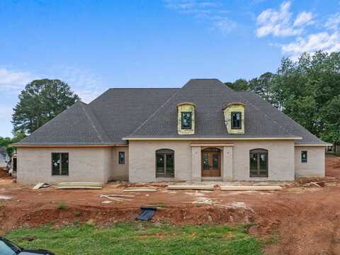 110 Longleaf Dr, Florence, AL 35634