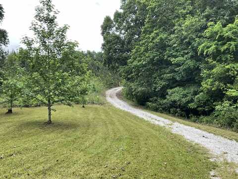 1200 Wagnon Mountain Rd, Tuscumbia, AL 35674