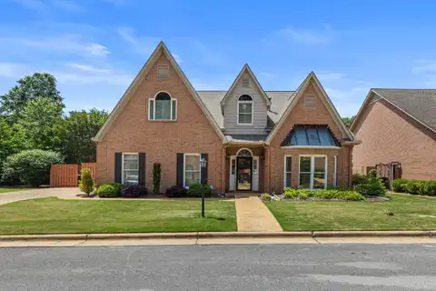 12 Brannon Ct, Florence, AL 35630