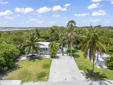 92 Frazier Lane, Sugarloaf Key, FL 33042