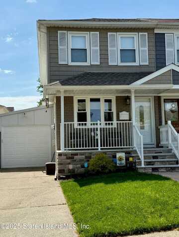 938 Armstrong Avenue, Staten Island, NY 10308