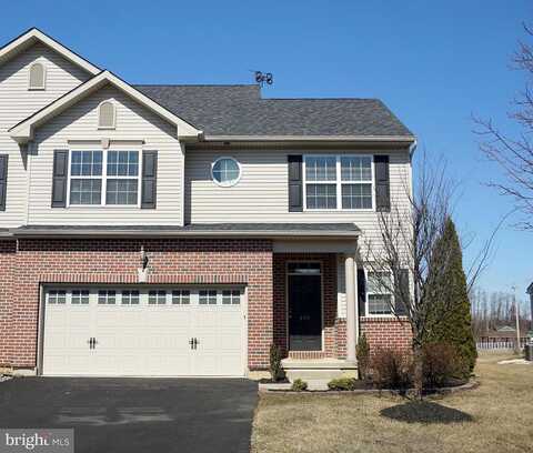 Racite, ALBURTIS, PA 18011