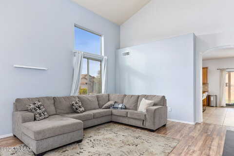 Oakbank, TUCSON, AZ 85757